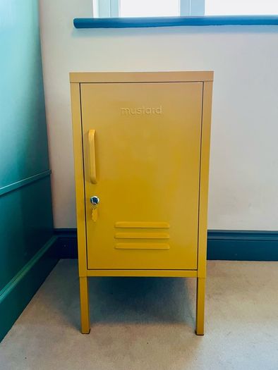 locker