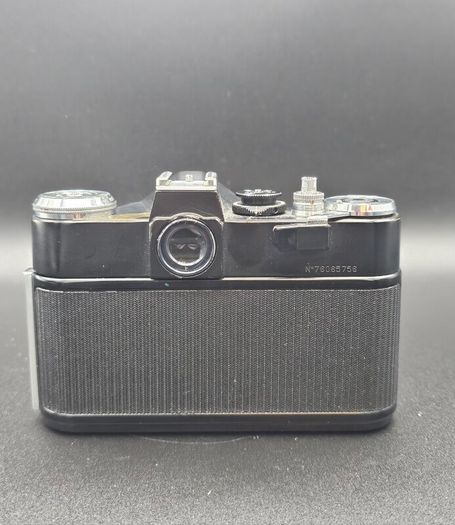 Zenit-EM 35mm Film Camera + 58mm Lens - Vintage Soviet SLR