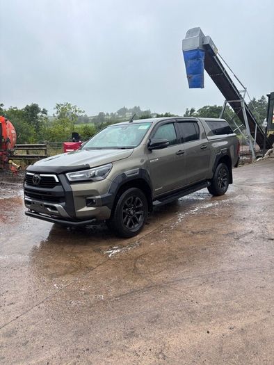 Toyota Hilux 2021