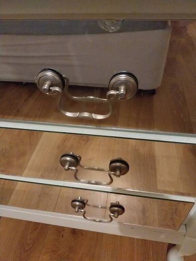 Premium chest of drawers