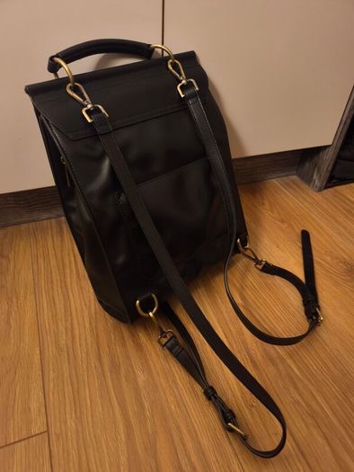 Cnoles Black Genuine Leather Backpack, Elegant Work Bag