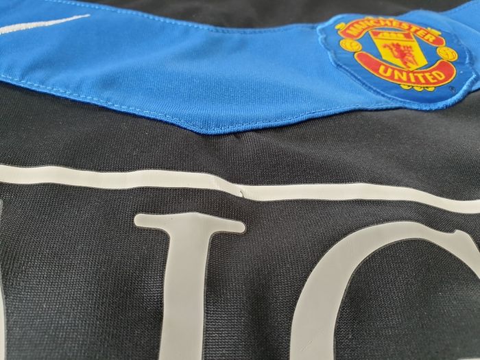 Manchester United Football Club Away Jersey 2008 to 2011 Childrens Small Nike