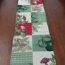 Table runner Image 7