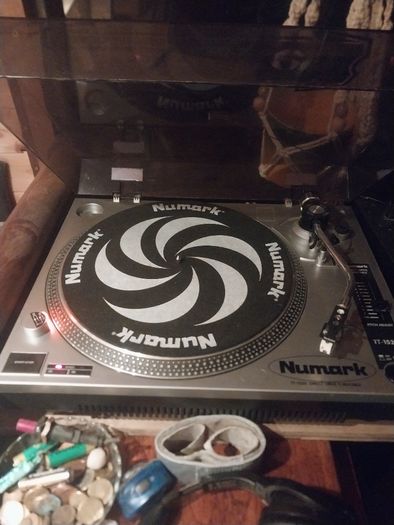 numark vinyl turntable decks