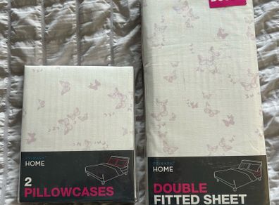 Double Fitted Sheet & 2 pillowcases