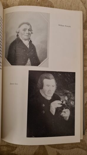 The Early Horticulturists. By Ronald Webber. Printed By David & Charles Newton Abbot. Vintage 1968 Hardback In Good Condition.