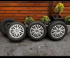 VW steel wheels 15 inch with winter tyres