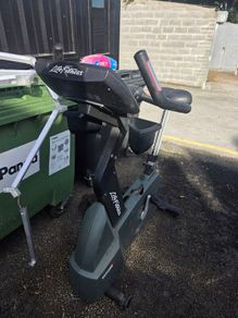 Free Life Fitness Bike (Needs light repair)