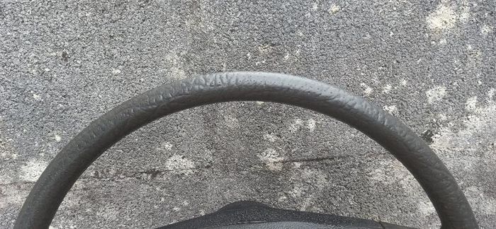 Mercedes W123 steering wheel
