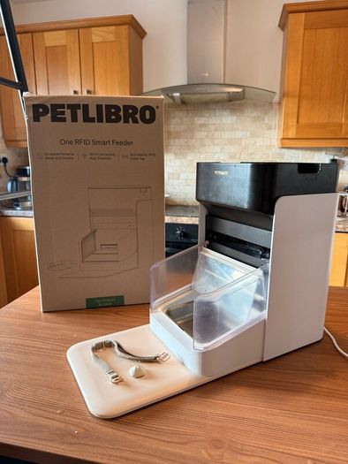 PETLIBRO One RFID Smart Pet Feeder with RFID Collar Tag, Boxed