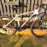 Giant Xtc 2 Mountain Bike (Medium, 26" Wheel) Image 2