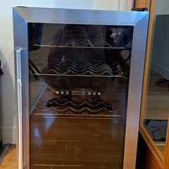 Title: Baumatic BWTE42 Dual-Zone Wine Cooler
