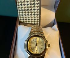 Octagon Bracelet Gold Woman's Watch