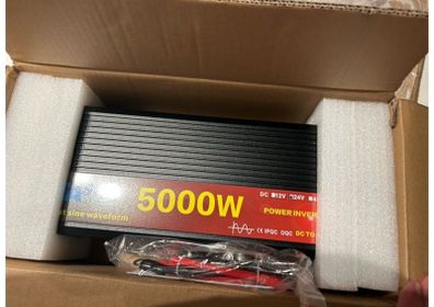 5000W pure sine wave 12v To 220v AC Voltage Converter/INVERTER Car Micro Inverter