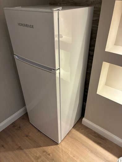 Normende Fridge / Freezer