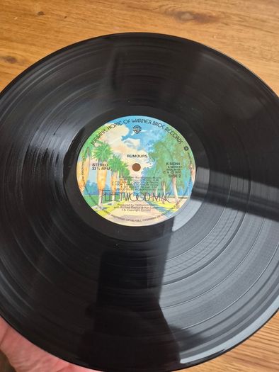 Fleetwood Mac Rumours 1977 UK 1st Press Textured Sleeve and Booklet