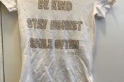 Guess white t-shirt