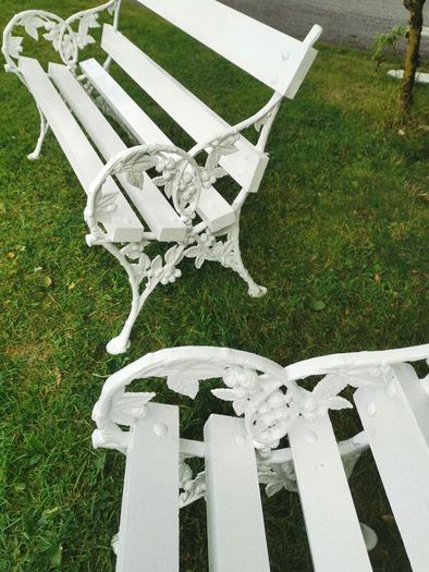 2 garden benches with heavy victorian cast iron ends
