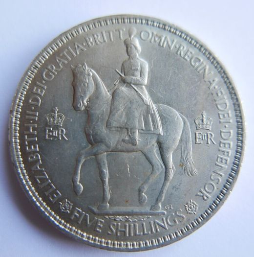 1953 Queen Elizabeth II Coronation Crown Royal Mint 5 Shilling Commemorative Coin
