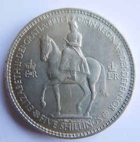1953 Queen Elizabeth II Coronation Crown Royal Mint 5 Shilling Commemorative Coin