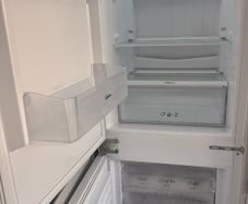 CANDY BCBS 174 TTK/N Integrated 70/30 Fridge Freezer