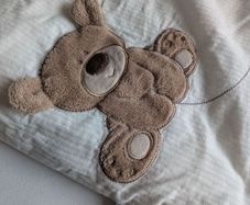 Mamas and papas comfy baby carry nest