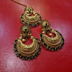Indian style jewellery set