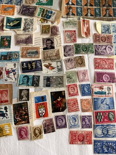 World stamp collection from 1933 onwards including a first day cover from The Vatican 1963