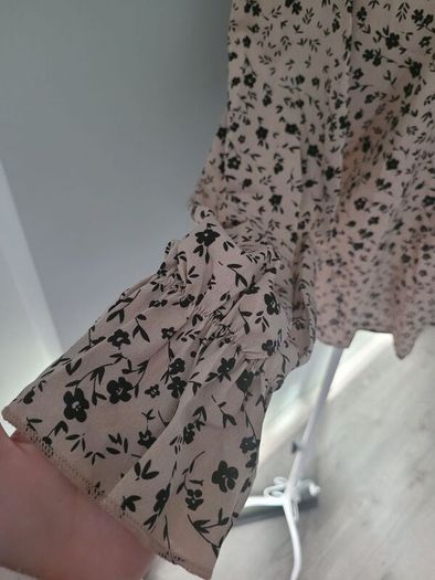 bnwt Frenchy blouse