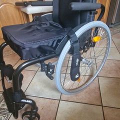 wheelchair