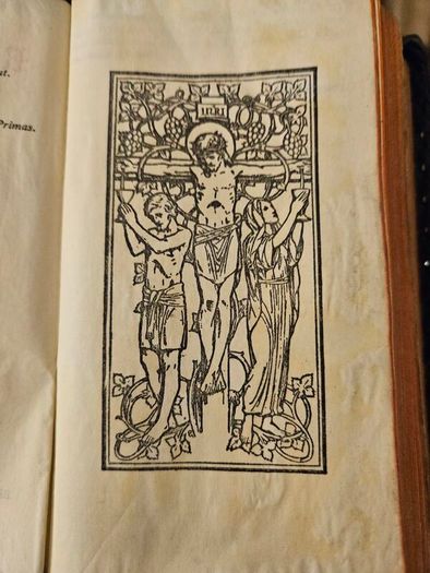 The Roman Missal published by Browne and Nolan Limited in Dublin. 1950 EDITION IN GOOD CONDITION.  SEE PHOTOS FOR SAME.