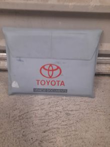 00 toyota Dyna document book