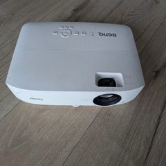 BENQ projector MS531