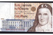 1999 Ireland IR5 Catherine McAuley Banknote Series C. Note issued 15/10/99. Serial number XUM267133
