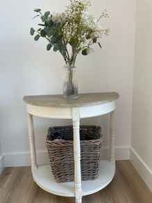 Half Moon Console - Hallway table