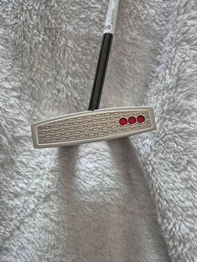 Scotty Cameron 2026 phantom 35 inch
