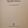 Hand And Food Reflexology. By Kevin And Barbra Kunz. The Unique Self-health Approach To Wellness. Large Volume Paperback In Good Condition. Image 7