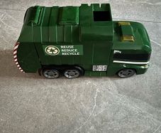 Super wheelz garbage truck