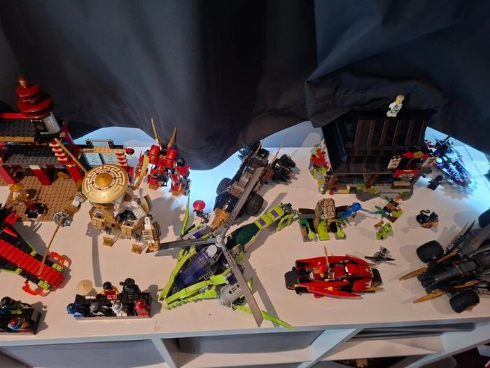 Rare retired ninjago sets READ DESCTIPTION