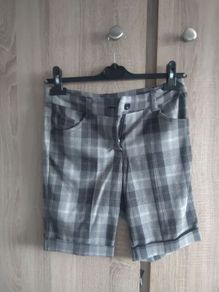 Savi shorts with pockets size small