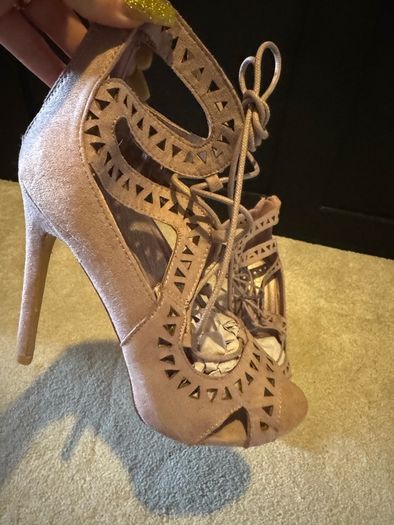 ladies heels