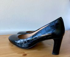 Lk Bennett Winola croc effect court shoes uk 6