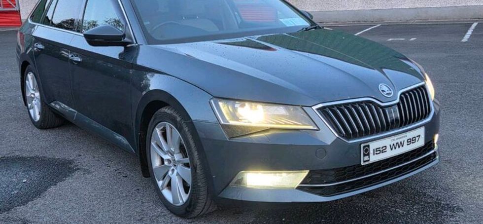 Skoda Superb Combi 190dsg