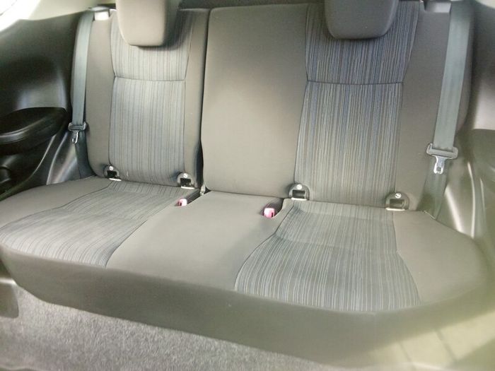 2015 Suzuki Swift nct 17/9//27