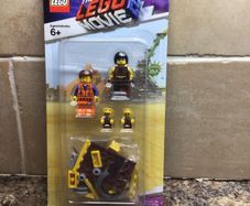 The Lego movie 2 mini figure pack - new & unopened