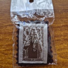 Vintage Religious Mother of Carmel. Pledge of Salvation.