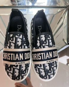 D girls flat size 12.5, and size2