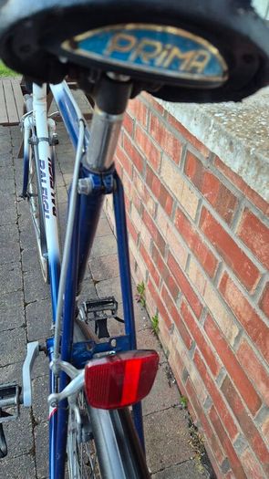 Classic vintage retro road racing bike raleigh