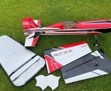 RC Airplane - Pilot RC Edge 330sc