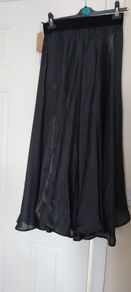Ladies skirt... Gallery